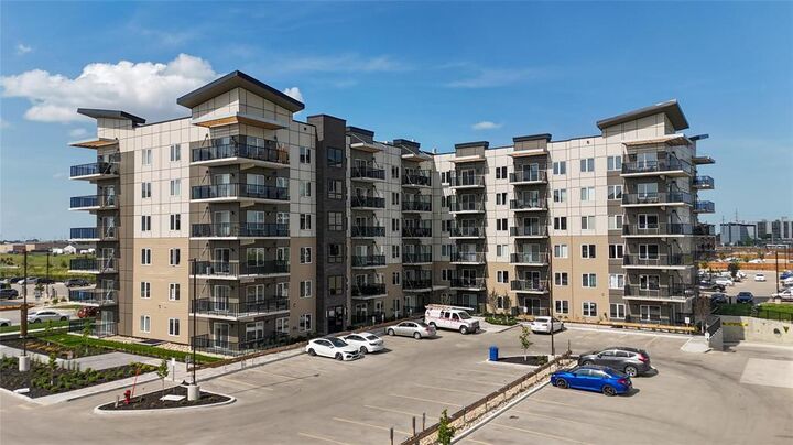 Photo de la propriété:  635 Ballantrae Drive  MB R3T 6K4 