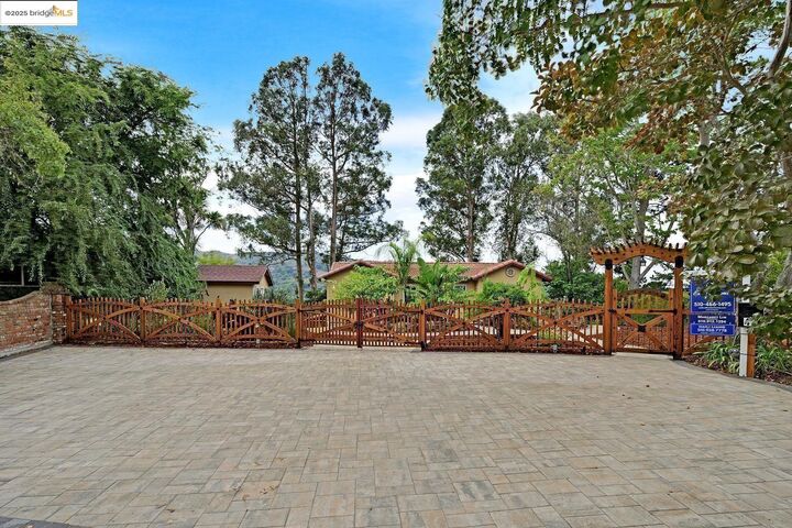 Property Photo:  49 Christopher Ct  CA 94803 
