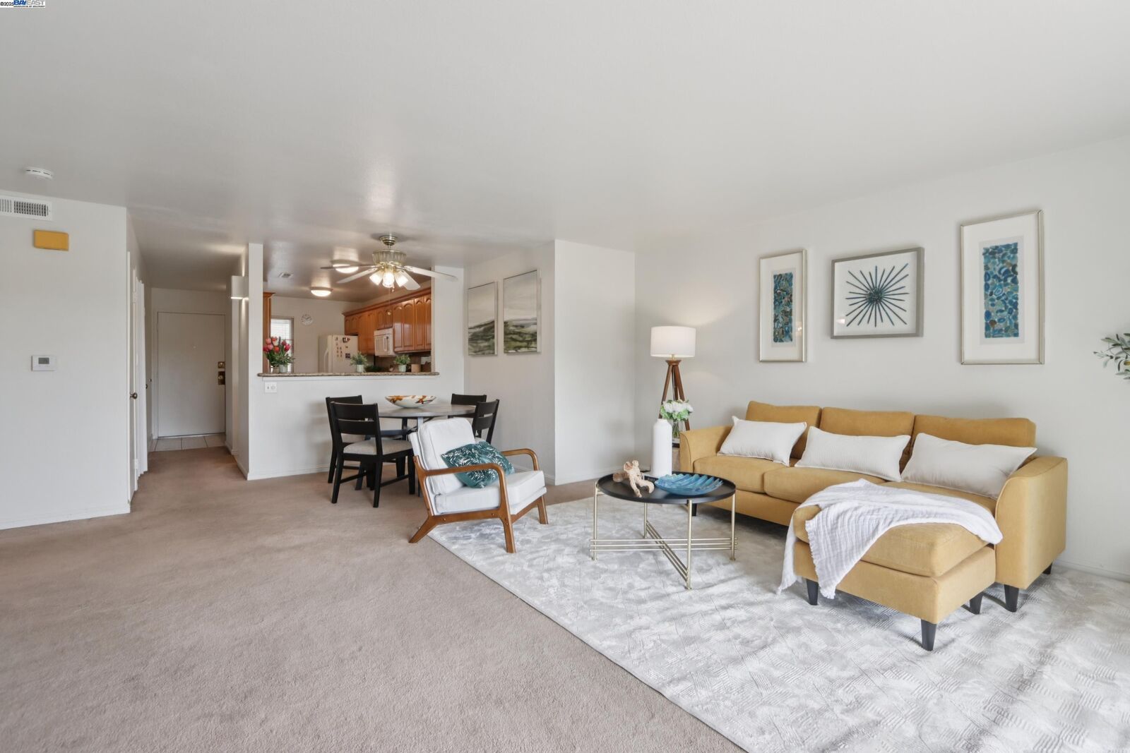 Property Photo: 27949 Thornton Ct CA 94544