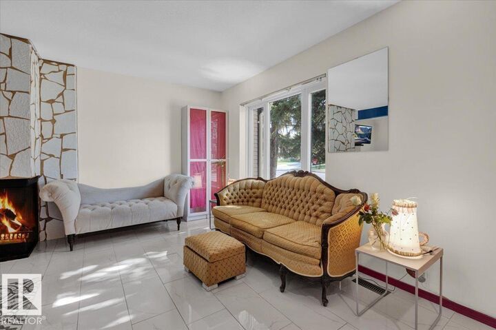 Property Photo:  1033 Village Drive  AB T8A 4L4 