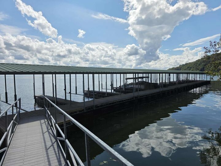 Property Photo:  200 Waterside Way  TN 37381 