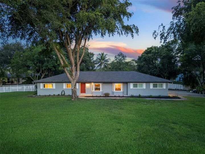 Property Photo: 4000 109th Ave FL 33328