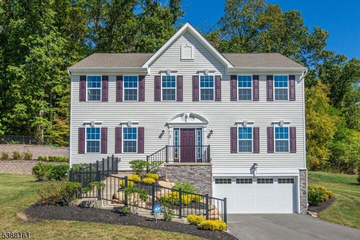 2 Zachary Dr  Roxbury Twp. NJ 07850 photo