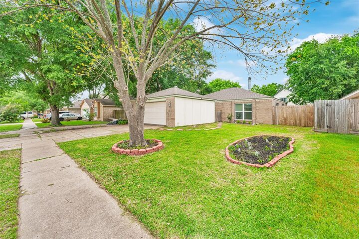 Property Photo:  22102 Breezy Hill Drive  TX 77449 