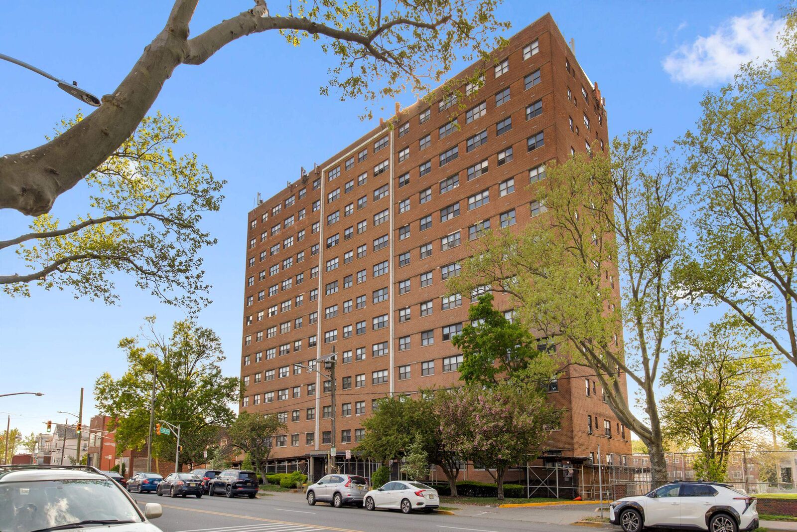 Property Photo:  1225 Kennedy Blvd 2F  NJ 07002 