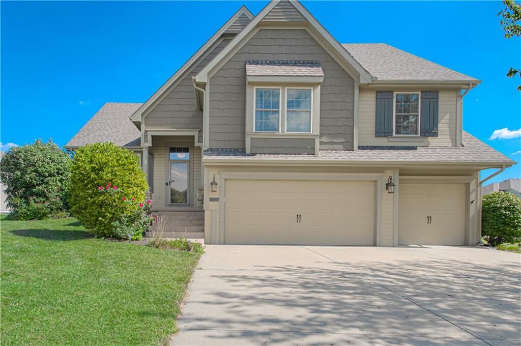 Property Photo:  9103 N Bales Avenue  MO 64156 