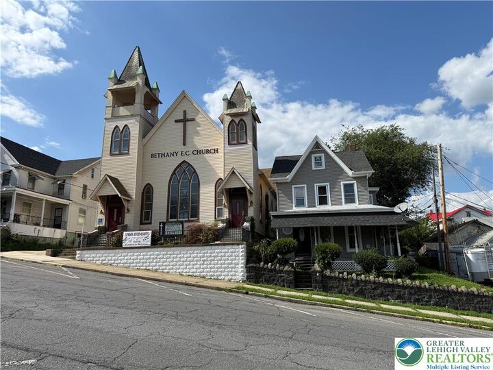 Property Photo:  218 North Street  PA 18235 
