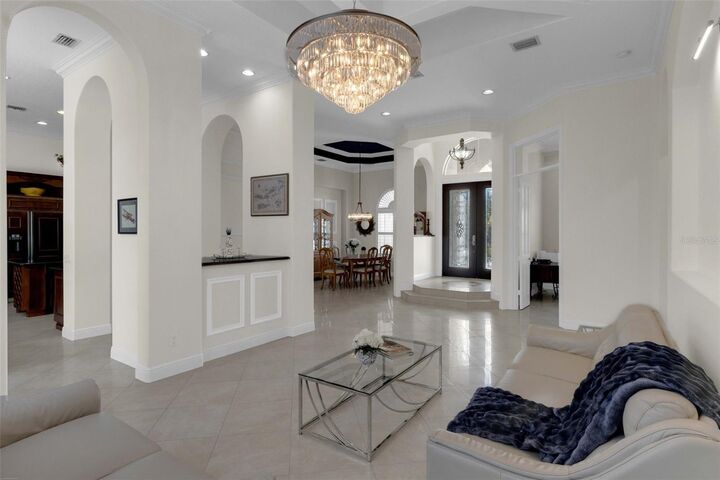 Property Photo: 2105 S Avon Estates Boulevard FL 33825