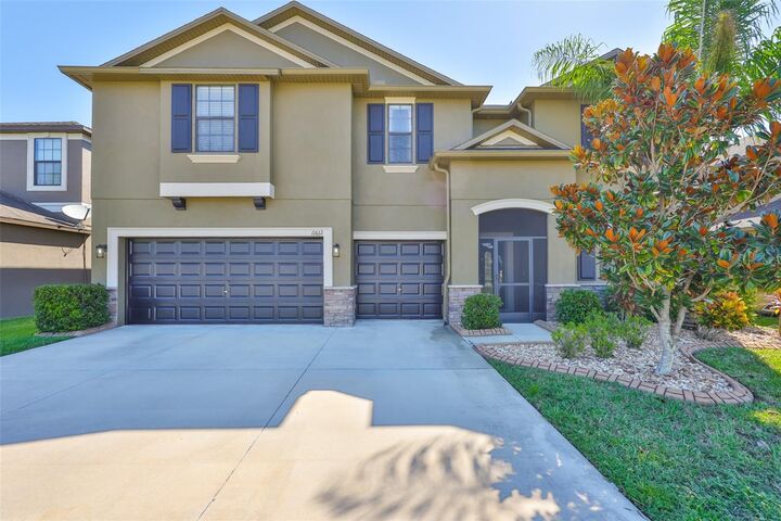 Property Photo:  11612 Shelby Jay Drive  FL 33579 