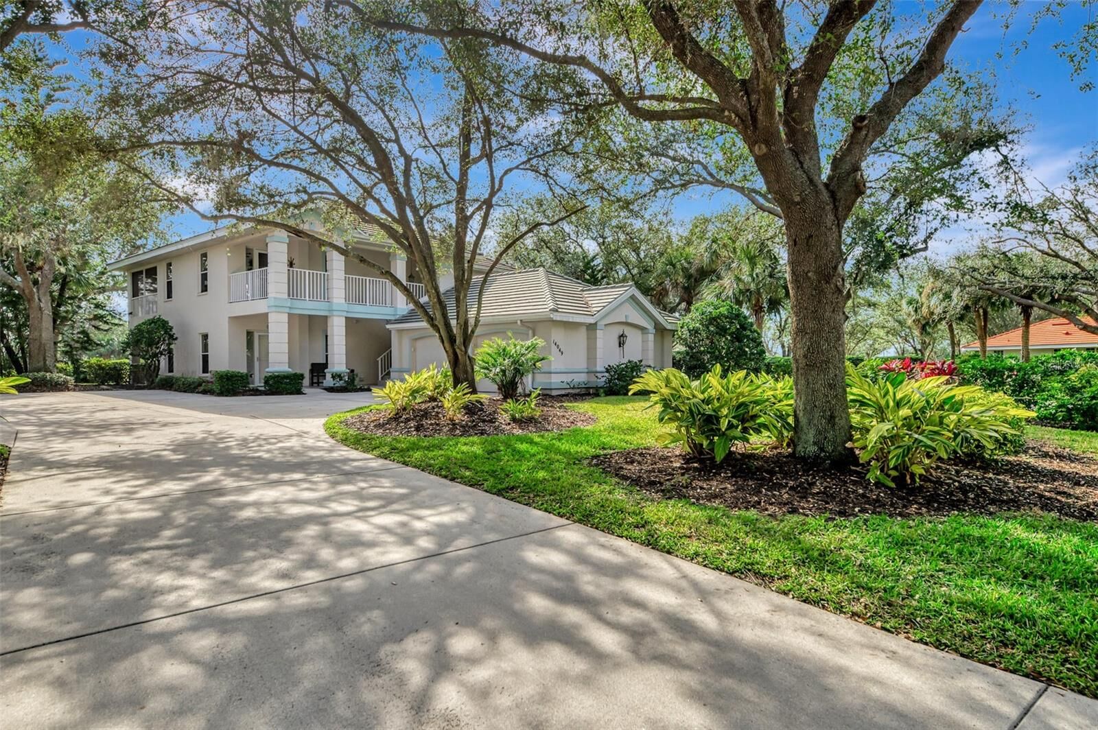 Property Photo:  14049 Willow Glen Court 242  FL 33953 