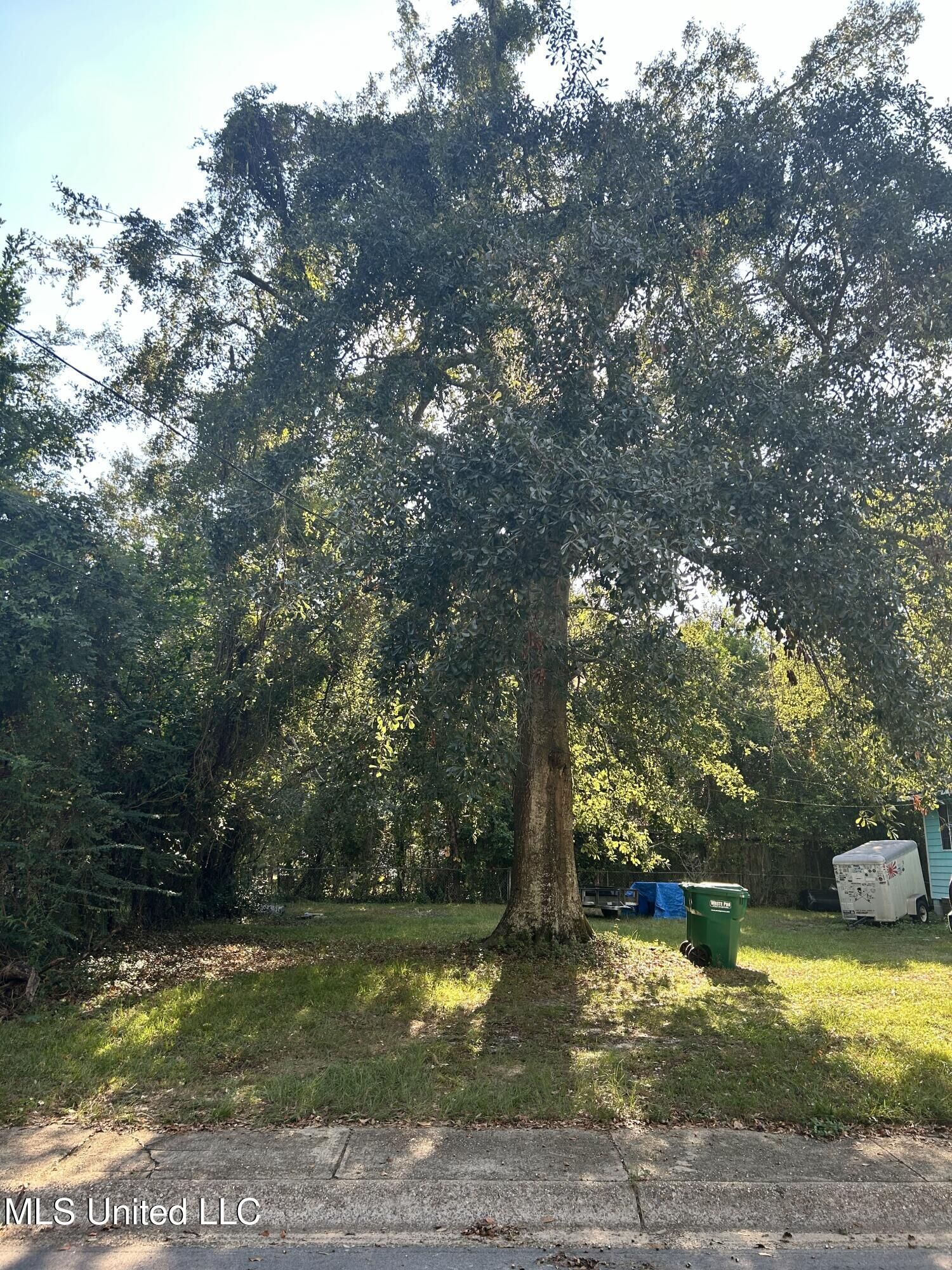 Property Photo:  Dixie Avenue  MS 39501