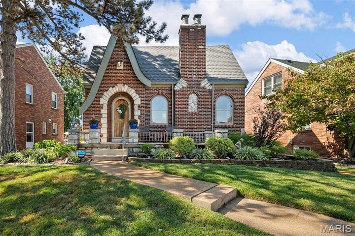 Property Photo: 3807 Tamm Avenue MO 63109
