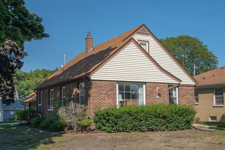 Property Photo:  10534 W Michigan St  WI 53226 