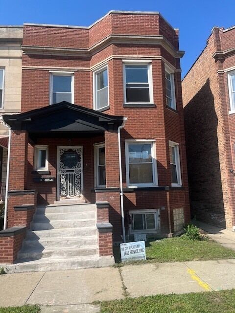 Property Photo: 6440 S Vernon Avenue 2nd IL 60637