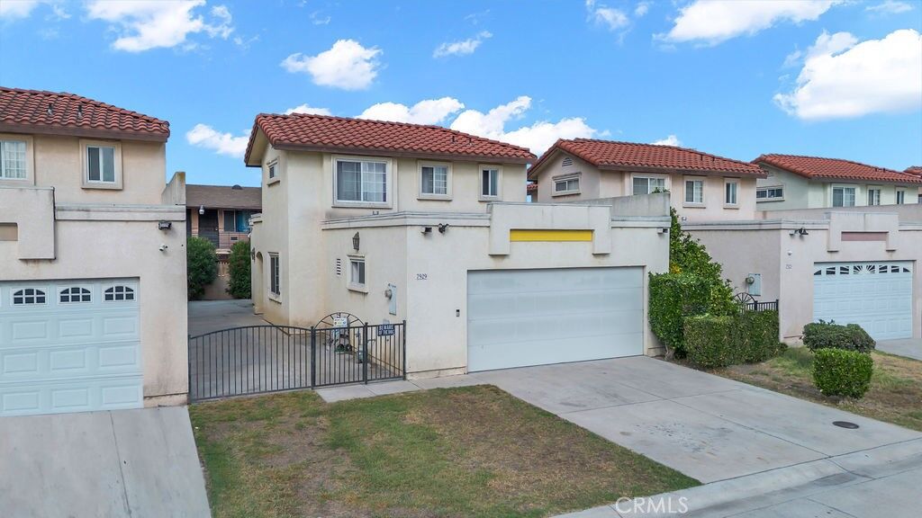 Property Photo: 7929 Clarkson Avenue CA 90201