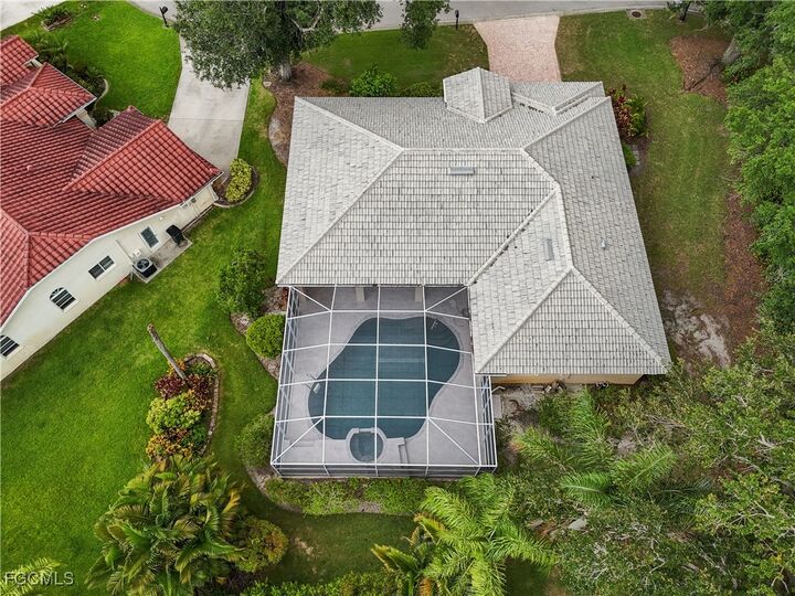 Property Photo: 11810 Woodshire Circle FL 33913