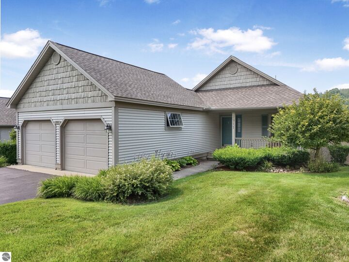 2911 E Crown Drive  Traverse City MI 49684 photo