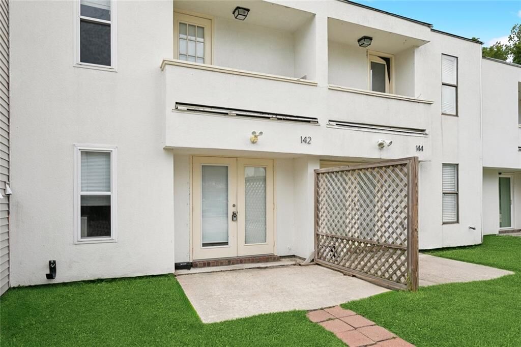 Property Photo:  142 St. Croix Drive  LA 70448 