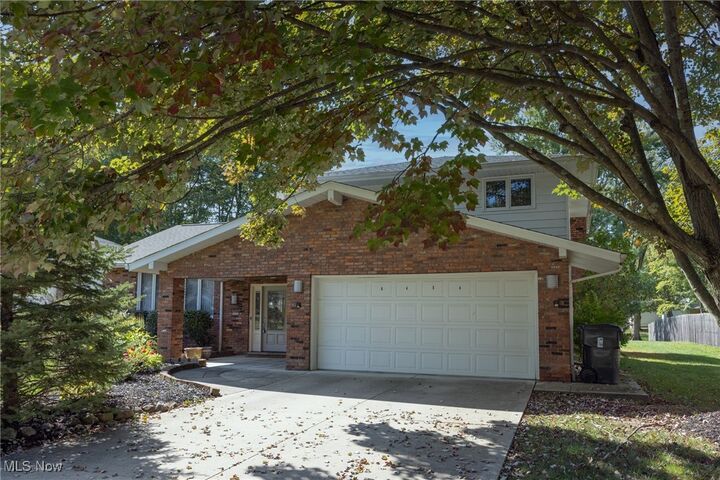 Property Photo: 6454 Huntington OH 44139