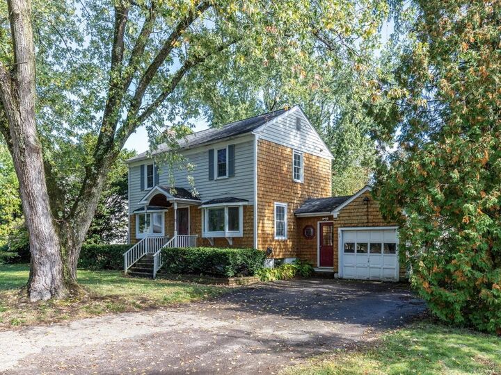 Property Photo:  26 Elsom Parkway  VT 05403 