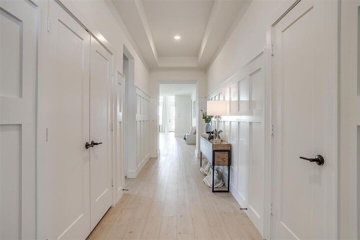 Property Photo: 1027 Abigail Way TX 75009