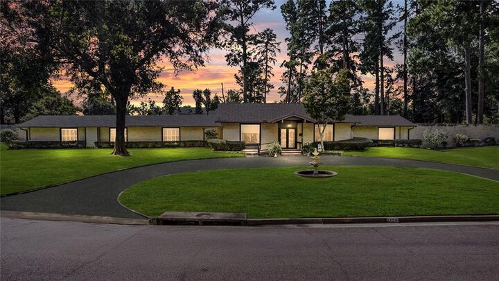 1300 Montclair Street  Longview TX 75601 photo
