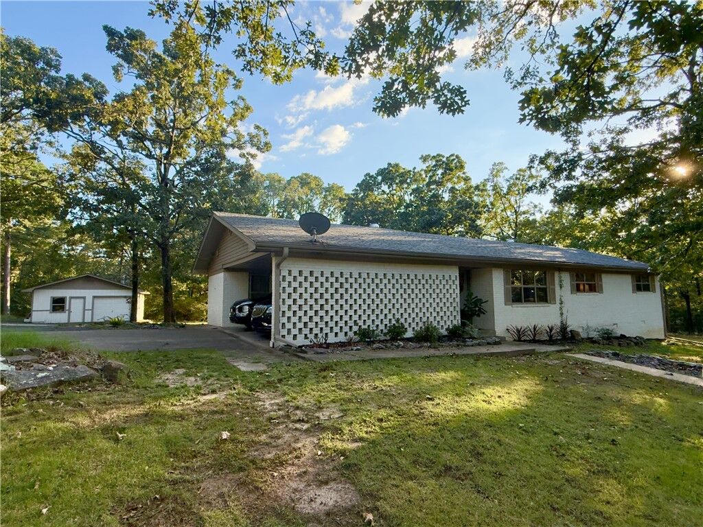 Property Photo:  65 Tanager Trail  AR 72032 