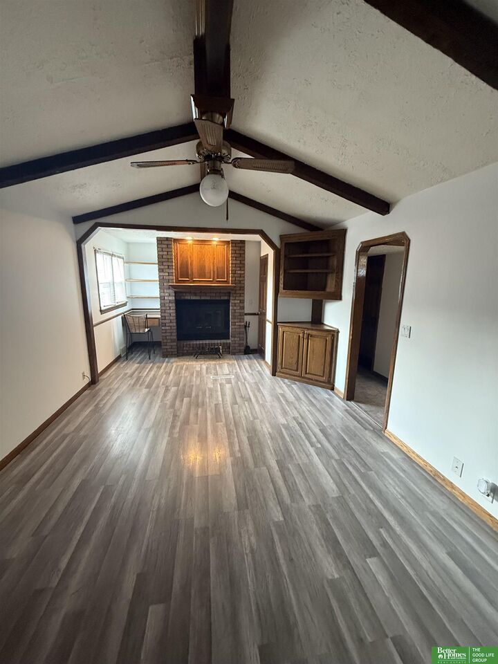 Property Photo:  4472 S 61st Avenue  NE 68117 
