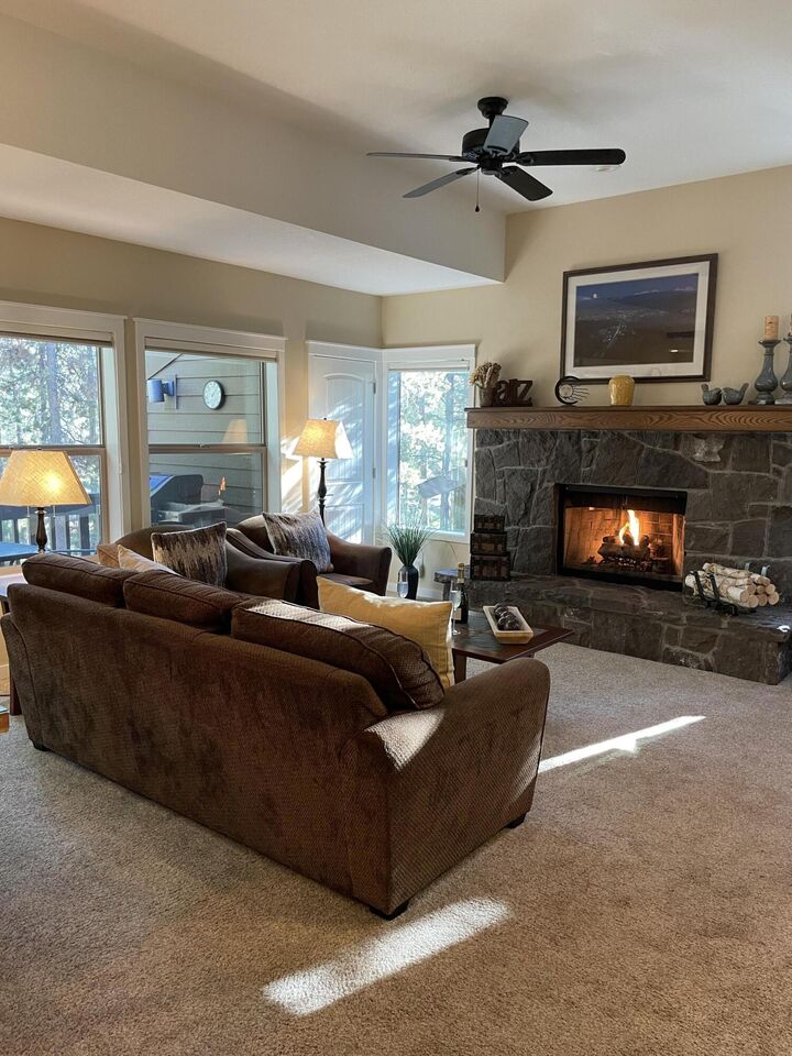 Property Photo:  57338 Beaver Ridge Loop 16B2  OR 97707 