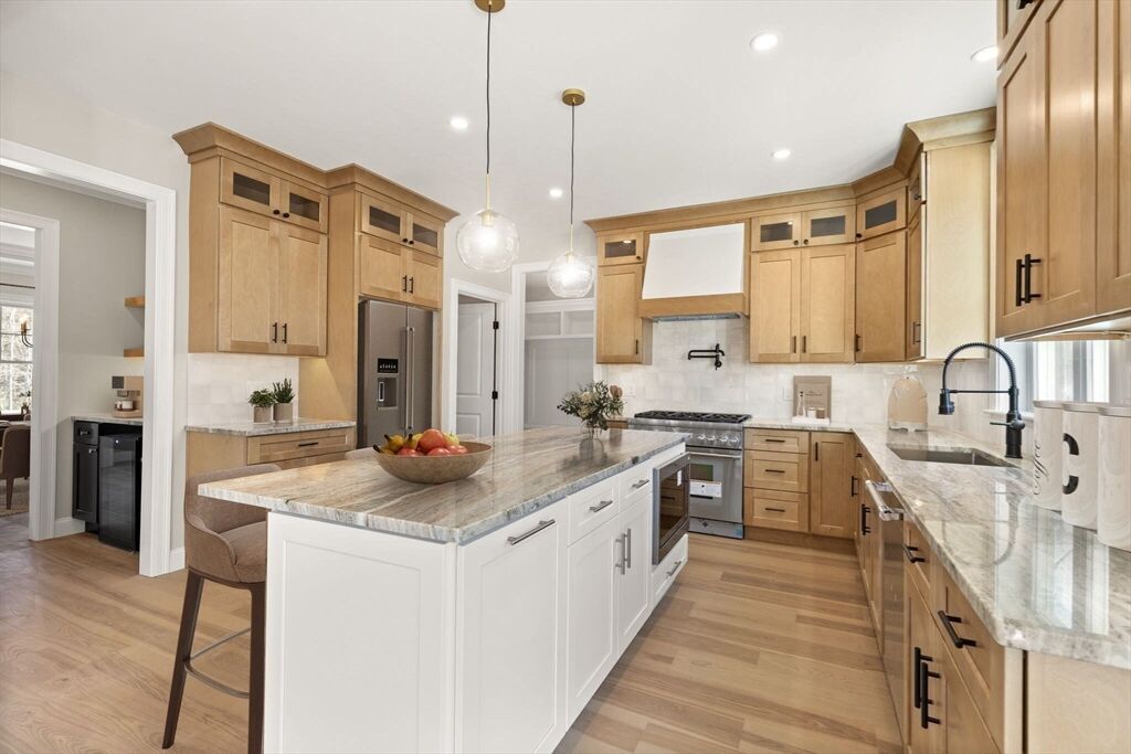 Property Photo: 11 Goodwin Dr MA 02035