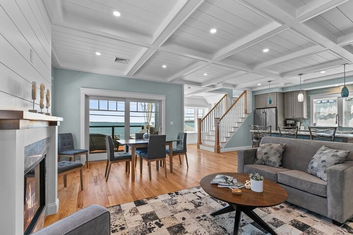 Property Photo:  386 Park Avenue  RI 02871 