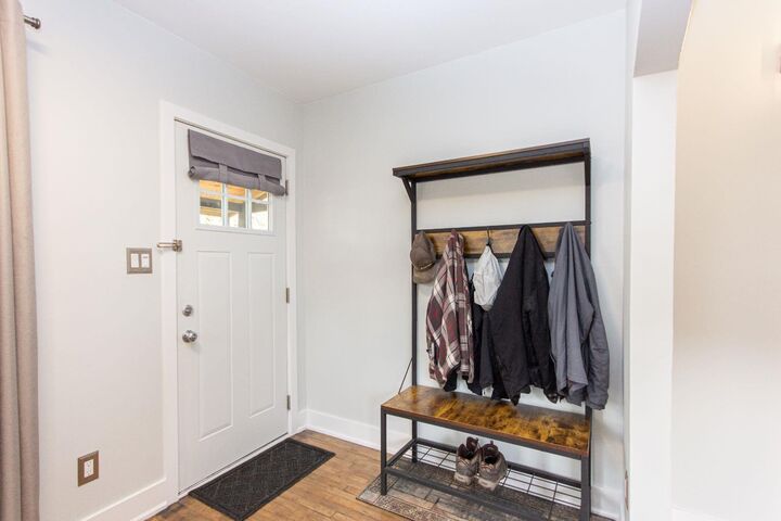 Property Photo:  5919 52 Avenue  AB T4N 4K6