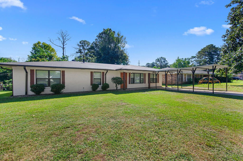 Property Photo:  129 Powell Drive  LA 71446 