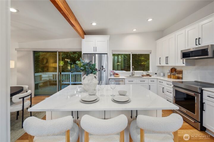 Property Photo: 201 165th Avenue NE WA 98008