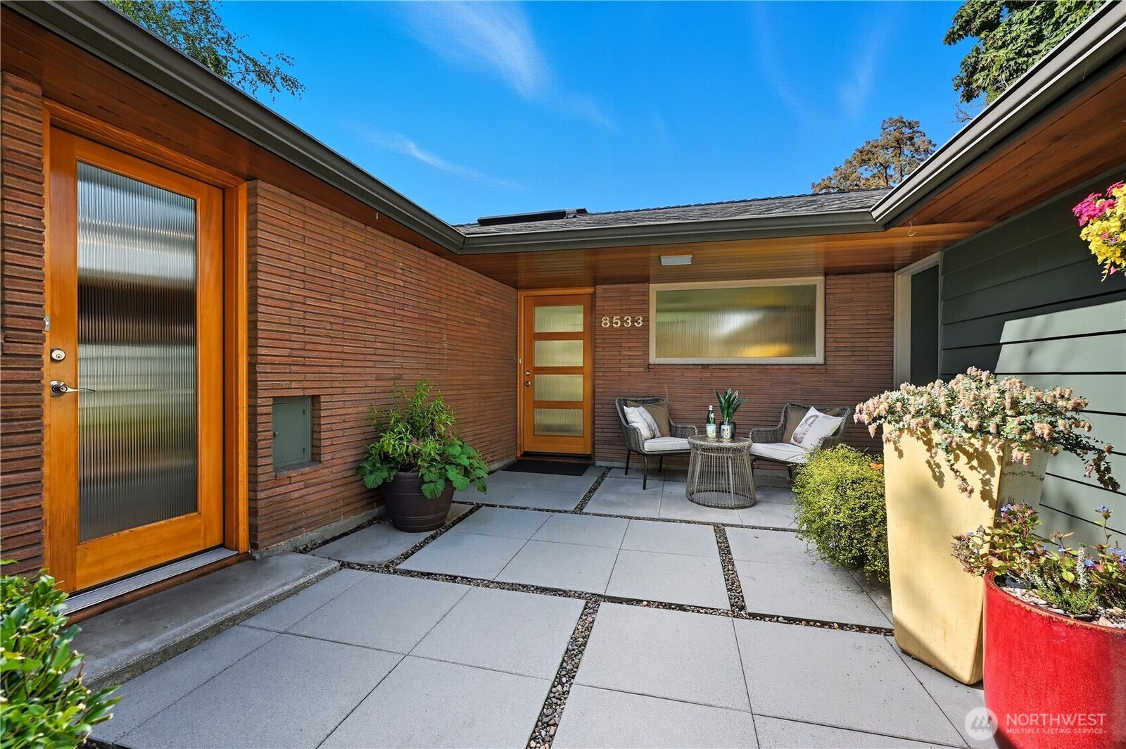 Property Photo:  8533  Burke Avenue N  WA 98103 