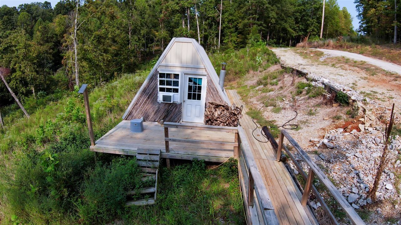 Property Photo:  984 Webb Ford Road  KY 42726 