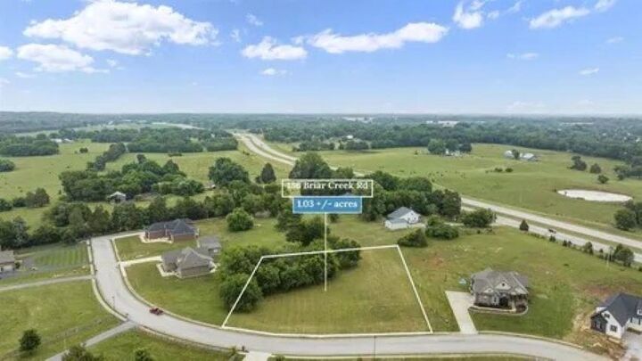 Property Photo:  136 Briar Creek Drive  KY 42101 