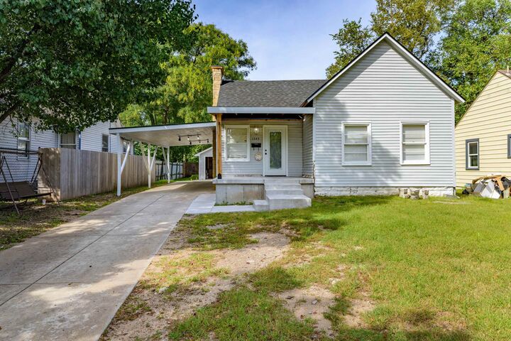 Property Photo:  1545 S Kansas Ave  KS 67211 