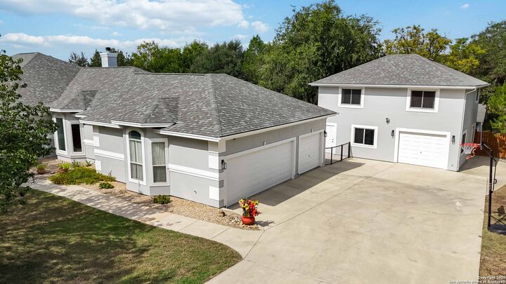 Property Photo: 21927 Park View TX 78266