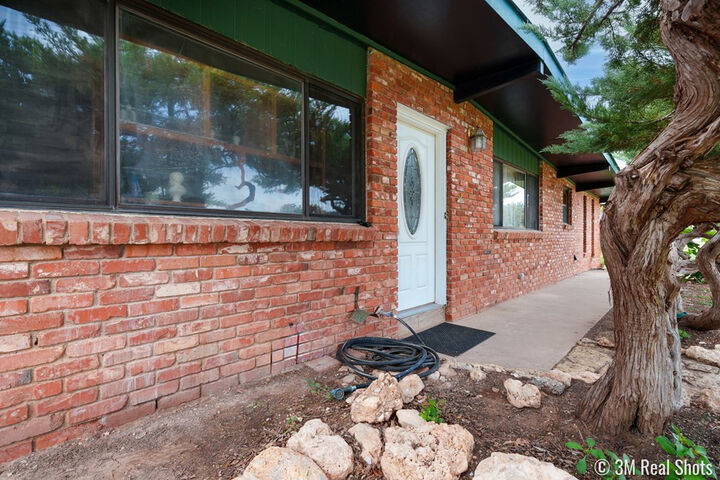 Property Photo: 3141 Oxford Drive TX 76904