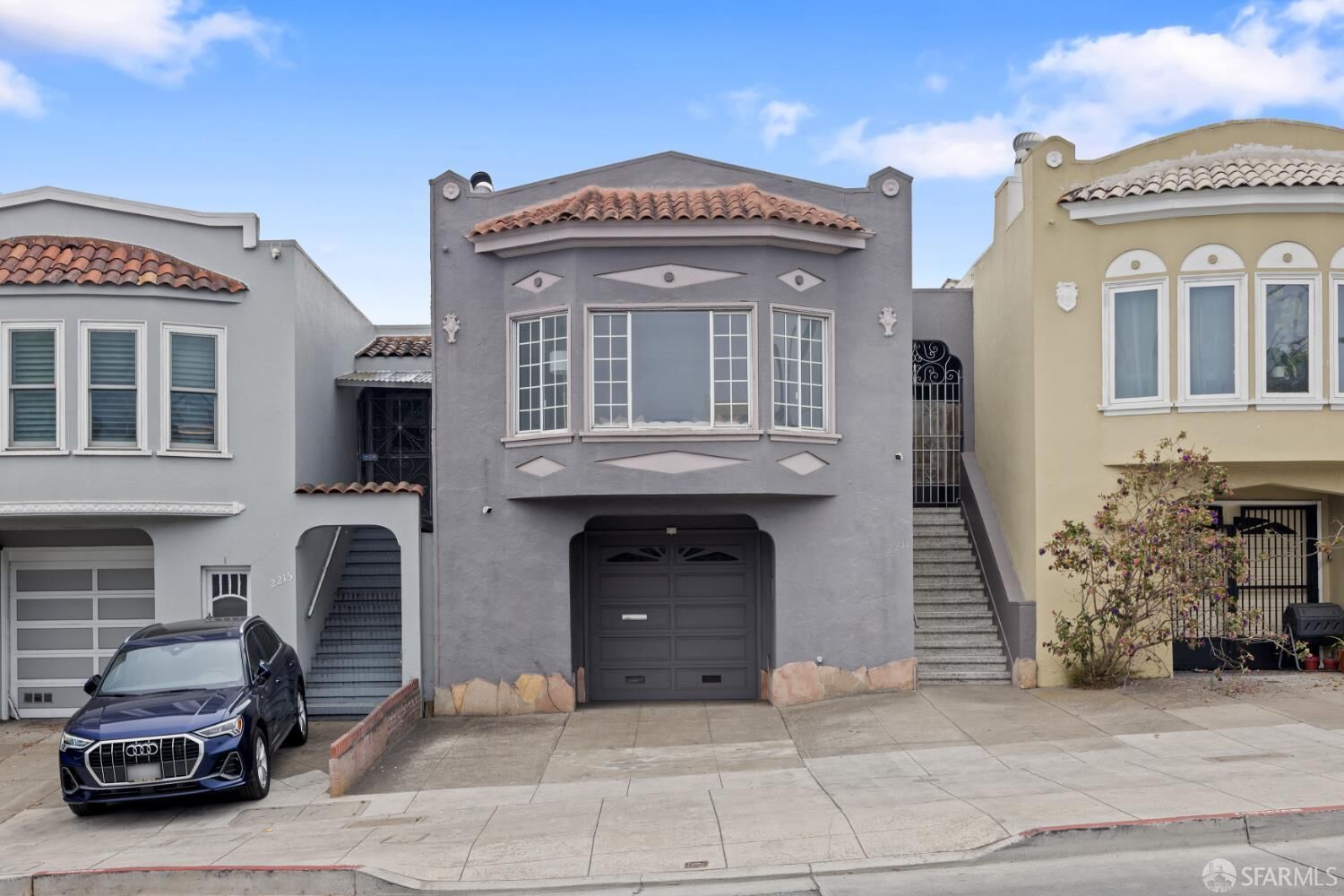 Property Photo:  2211 19th Avenue  CA 94116 