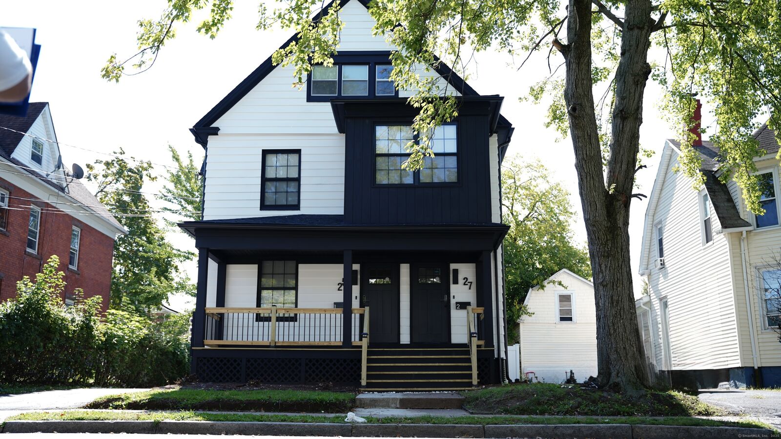 Property Photo: 25 Roosevelt Street CT 06114