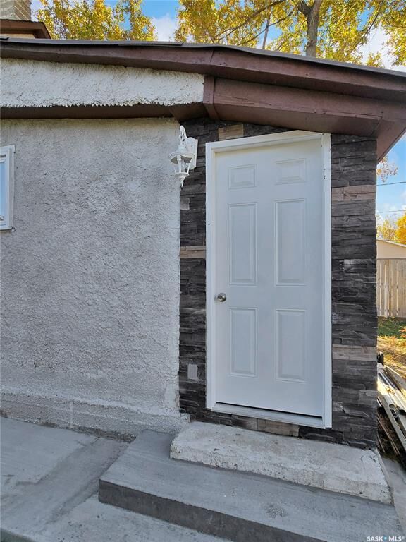 Property Photo: 510 3rd Street W SK S0L 0P0