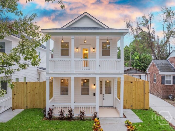 Property Photo:  906 E 33rd Street  GA 31401 