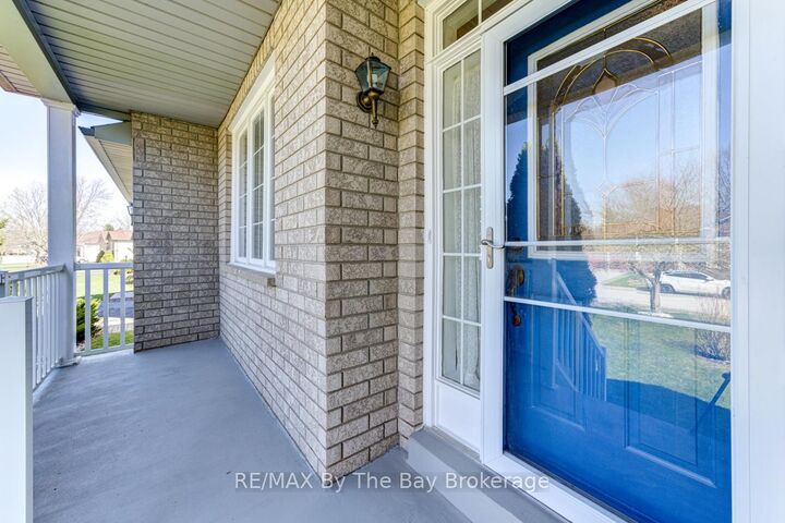 Property Photo:  150 Silver Birch Avenue  ON L9Z 1N3