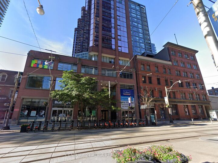 393 King Street W Parking  Toronto ON M5V 3G8 photo