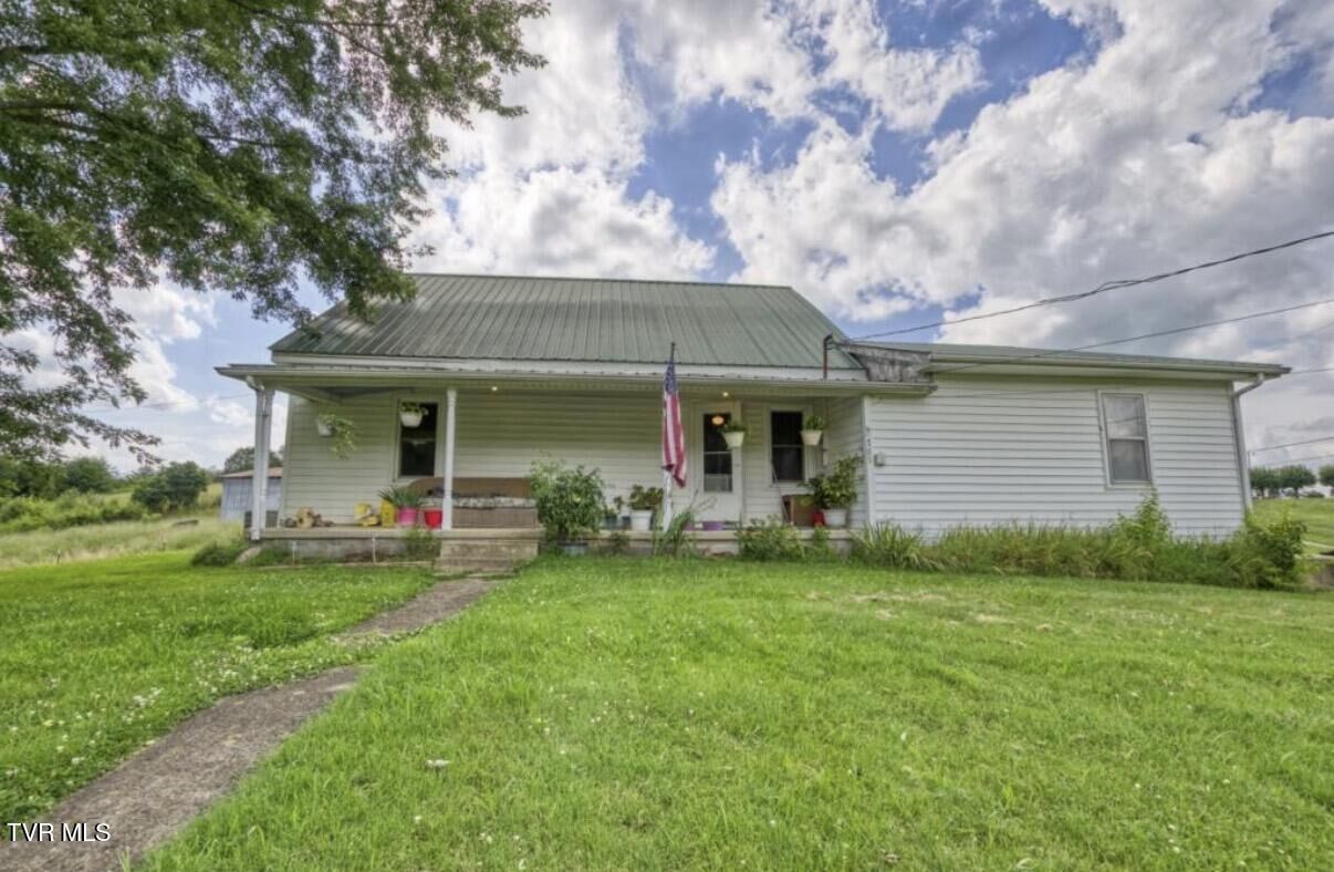 Property Photo:  1785 Kingsport Highway  TN 37745 