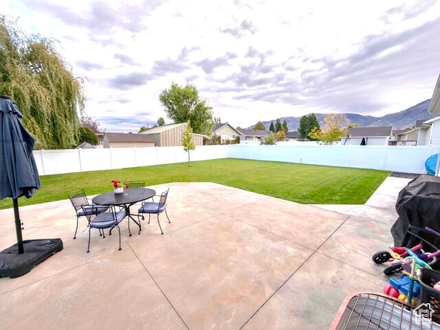 Property Photo:  907 W 2980 S  UT 84321 