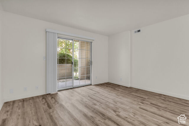 Property Photo: 1205 E Waterside Cv S 13 UT 84047