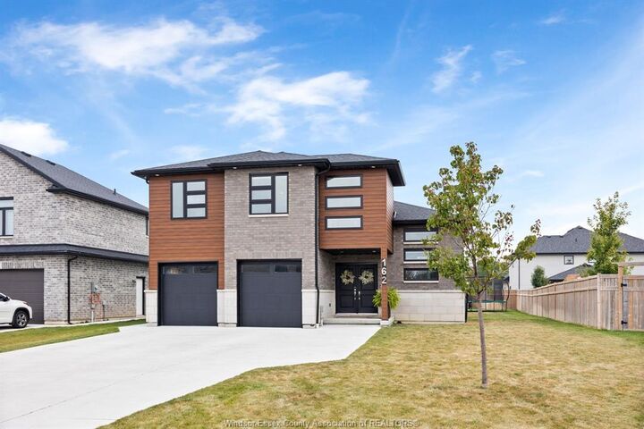 Property Photo:  162 Summer  ON N8L 0G9 